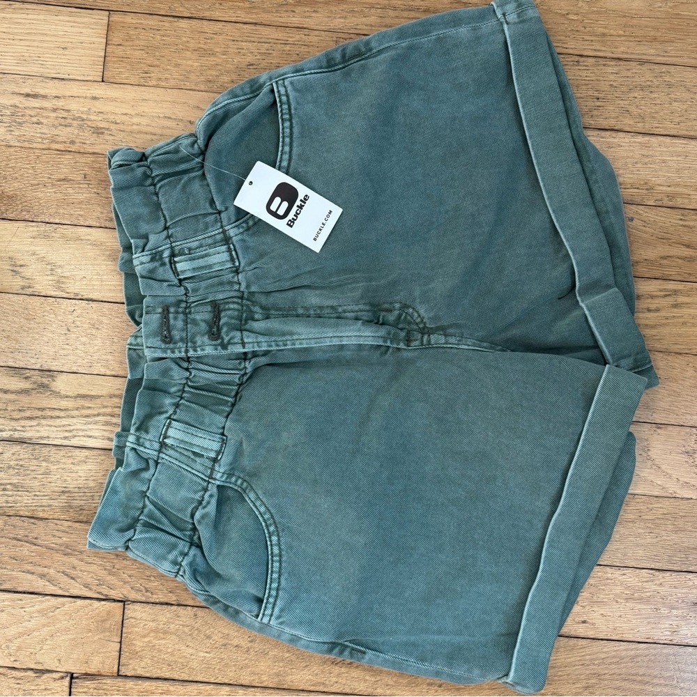 BUCKLE women’s Green High paper bag Waist shorts MEDIUM